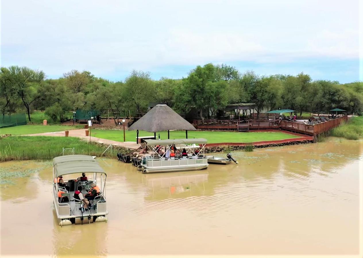 Crocodile Pools Resort Gaborone Exterior foto